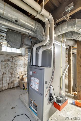 268 South Street, Lockport City, NY 14094