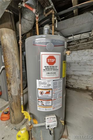 268 South Street, Lockport City, NY 14094