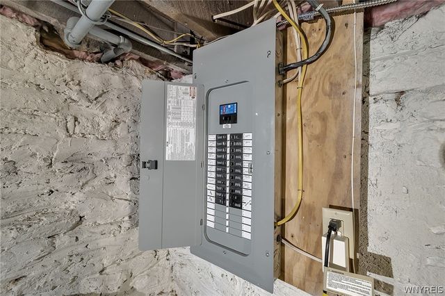 268 South Street, Lockport City, NY 14094