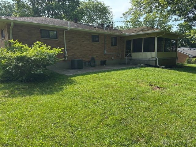 2139 Marcia Drive, Bellbrook, OH 45305