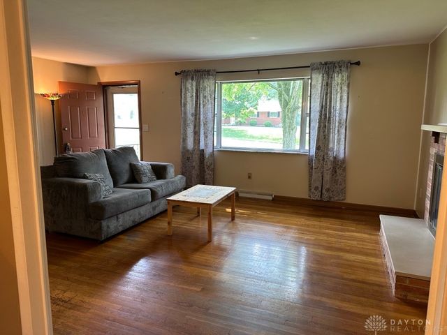 2139 Marcia Drive, Bellbrook, OH 45305