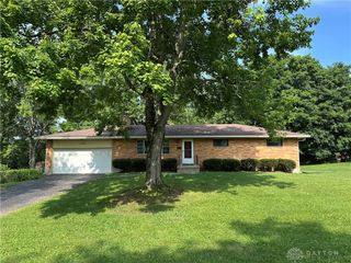 2139 Marcia Drive, Bellbrook, OH 45305