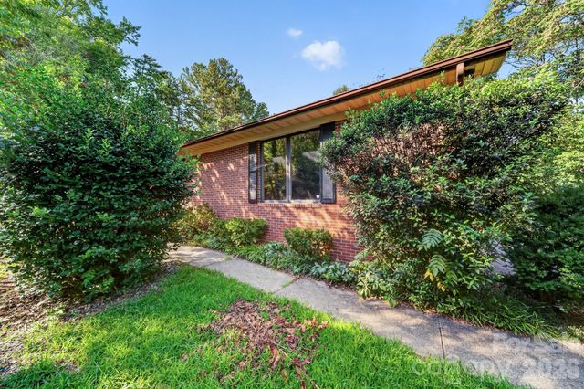 8281 Fairfield Forest Road, Denver, NC 28037