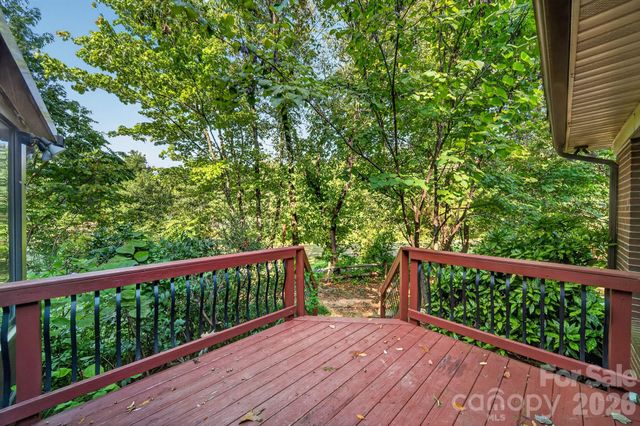 8281 Fairfield Forest Road, Denver, NC 28037
