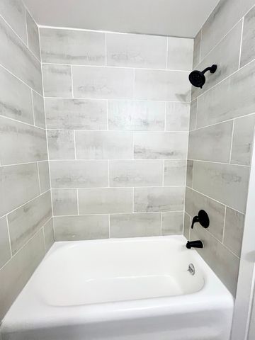4134 W 24th Place C2, Chicago, IL 60623