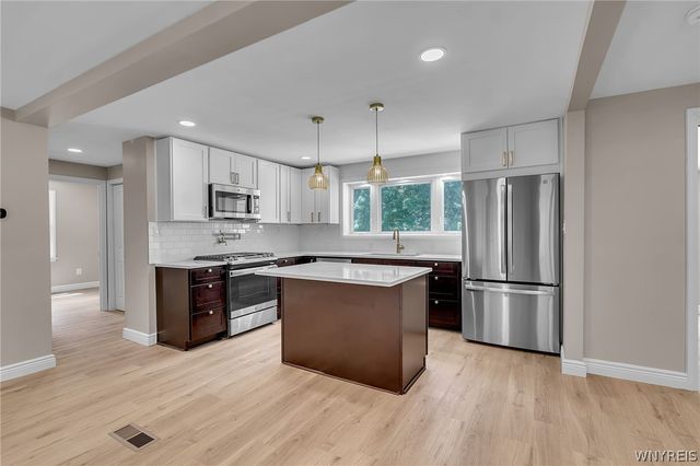 4620 Ransom Road, Clarence, NY 14031