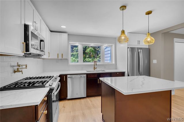 4620 Ransom Road, Clarence, NY 14031