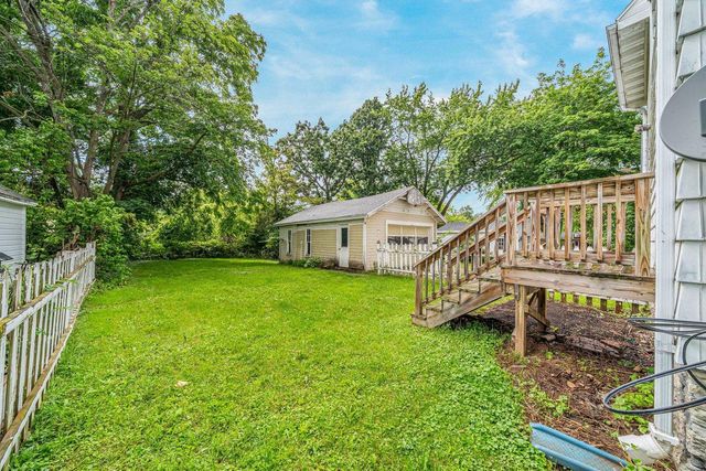 739 MONROE STREET, Oshkosh, WI 54901