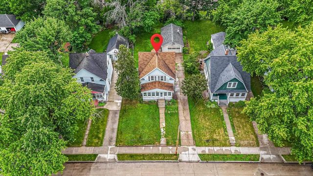 739 MONROE STREET, Oshkosh, WI 54901