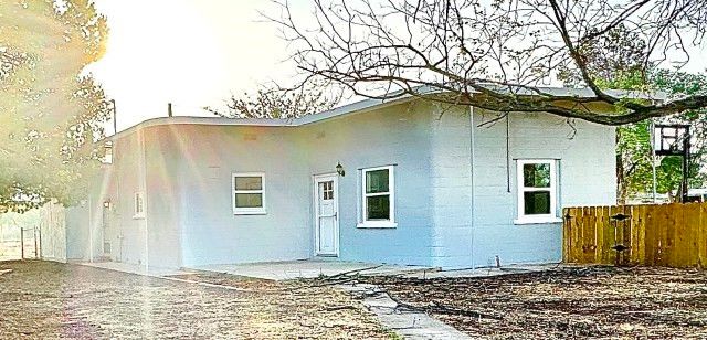 1406 N 7th Street, Alpine, TX 79830