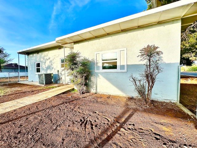 1406 N 7th Street, Alpine, TX 79830