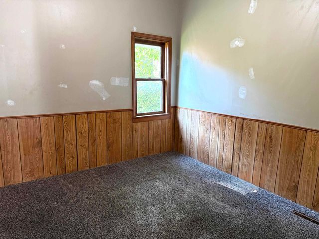 1307 Dunbar Street, Essexville, MI 48732