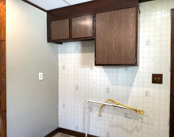 1307 Dunbar Street, Essexville, MI 48732