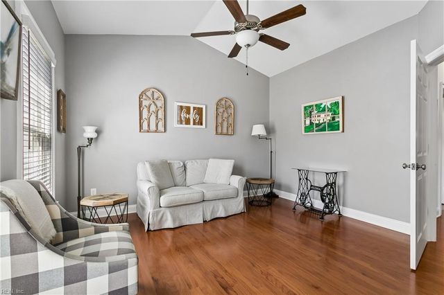 6905 Colemans Crossing AVE, Hayes, VA 23072