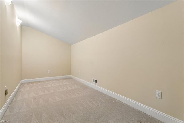 6905 Colemans Crossing AVE, Hayes, VA 23072