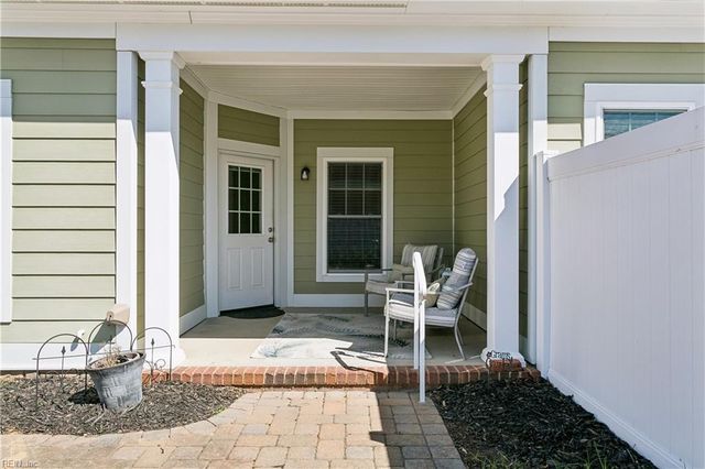 6905 Colemans Crossing AVE, Hayes, VA 23072