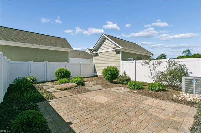 6905 Colemans Crossing AVE, Hayes, VA 23072