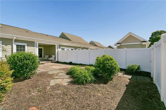 6905 Colemans Crossing AVE, Hayes, VA 23072