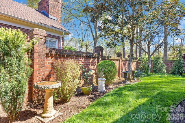 7211 Baniff Circle, Charlotte, NC 28277