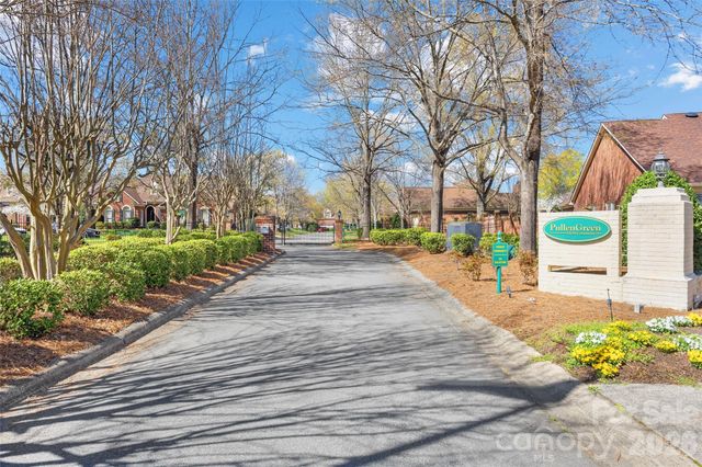 7211 Baniff Circle, Charlotte, NC 28277