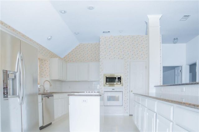 7764 Yaupon DR, Austin, TX 78759