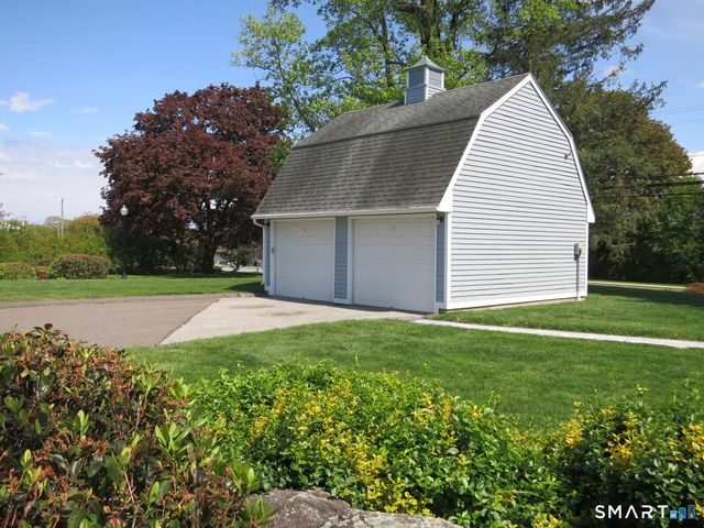 1808 Southgate Lane, Colchester, CT 06415