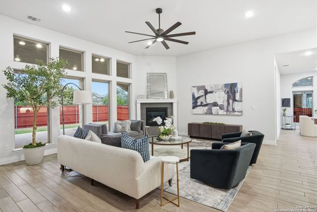 1611 Kinder, San Antonio, TX 78260