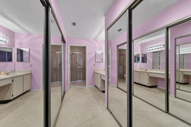 6259 Kings Gate Circle, Delray Beach, FL 33484