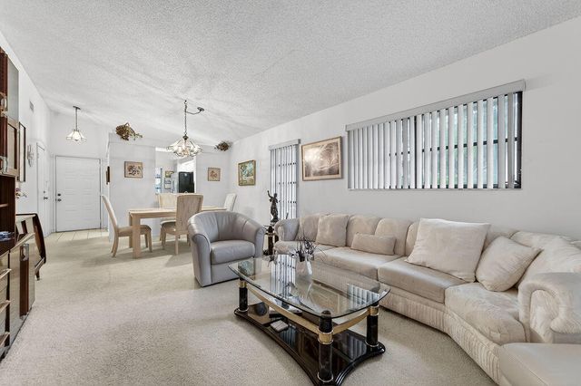 6259 Kings Gate Circle, Delray Beach, FL 33484