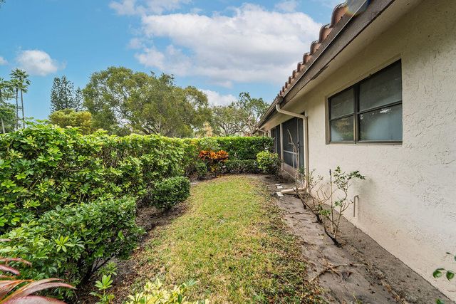 6259 Kings Gate Circle, Delray Beach, FL 33484