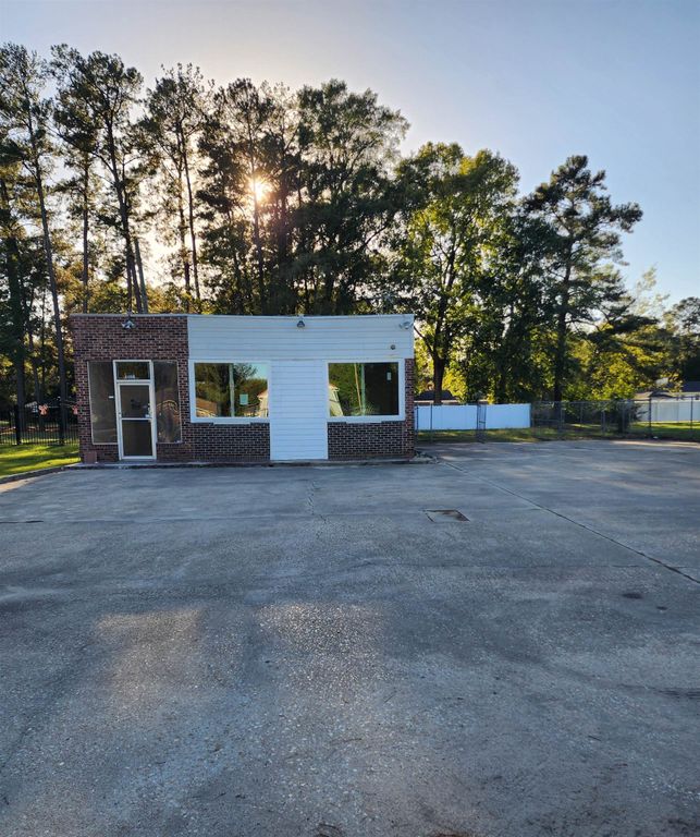 904 S Main St., Marion, SC 29571 — photo 2
