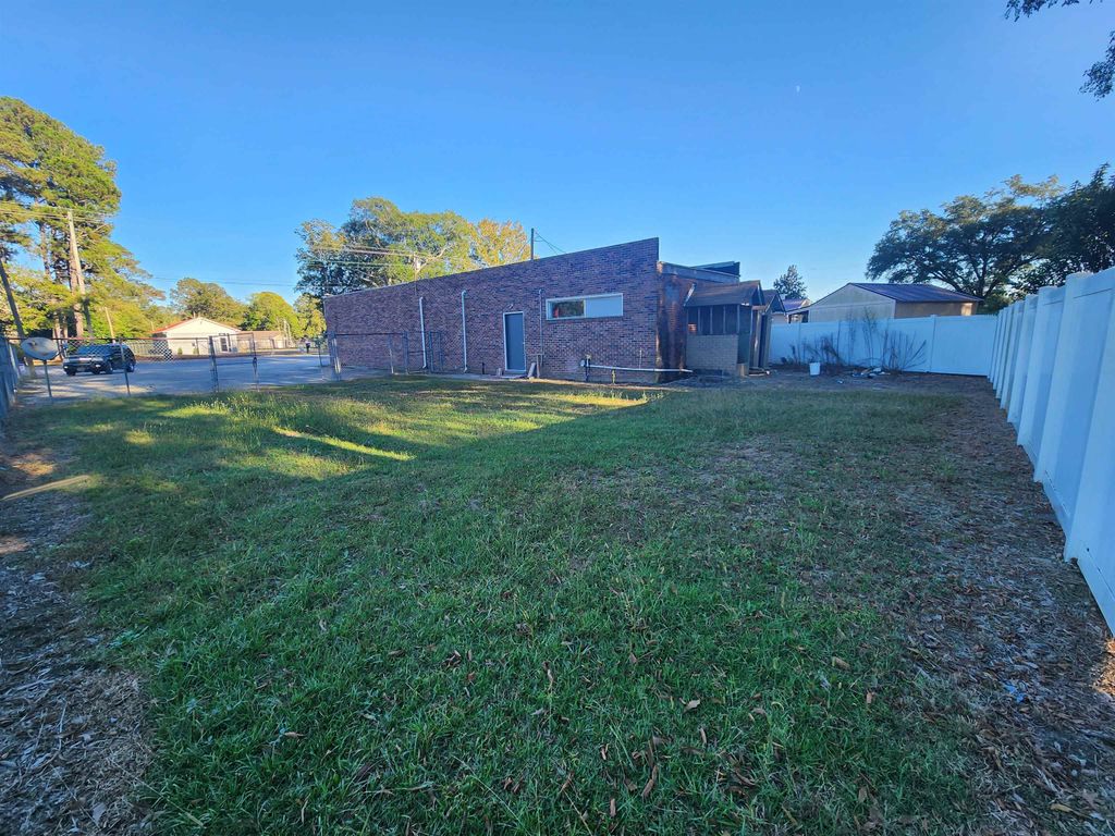 904 S Main St., Marion, SC 29571 — photo 4