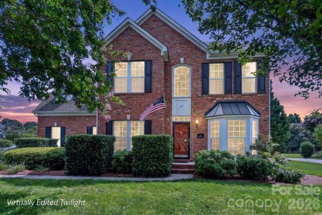 127 Corona Circle, Mooresville, NC 28117