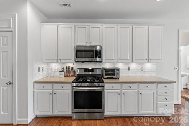 127 Corona Circle, Mooresville, NC 28117