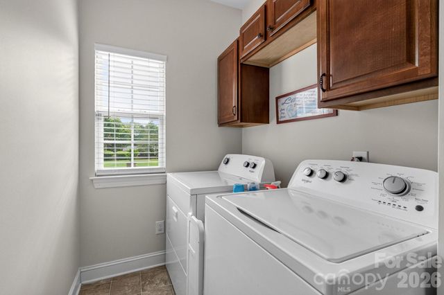 127 Corona Circle, Mooresville, NC 28117