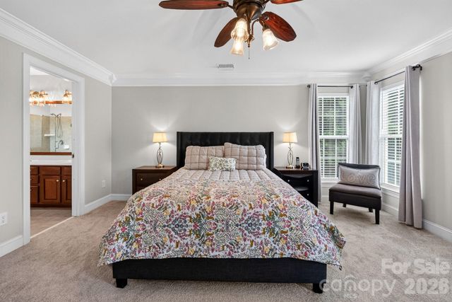 127 Corona Circle, Mooresville, NC 28117