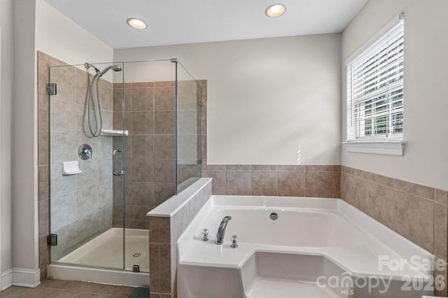 127 Corona Circle, Mooresville, NC 28117