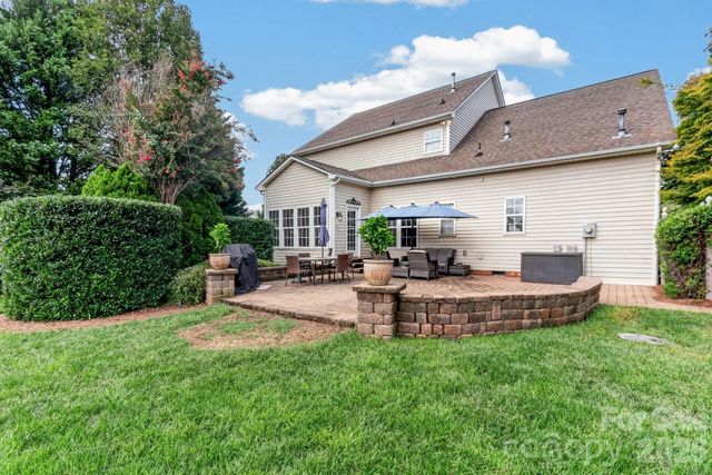 127 Corona Circle, Mooresville, NC 28117