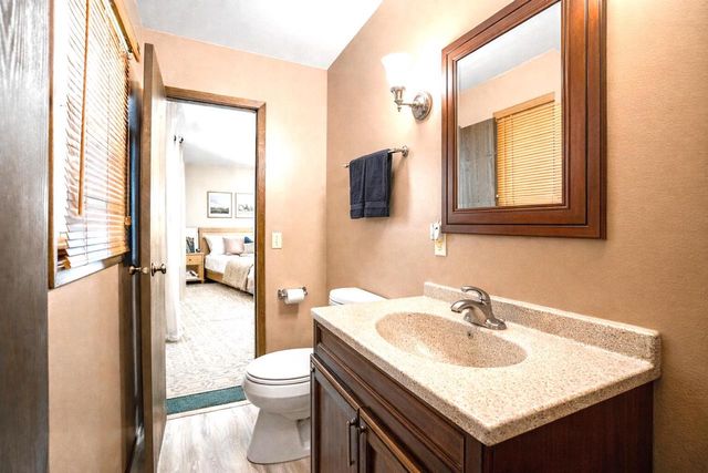 4300 Waterford DRIVE, Waterford, WI 53185