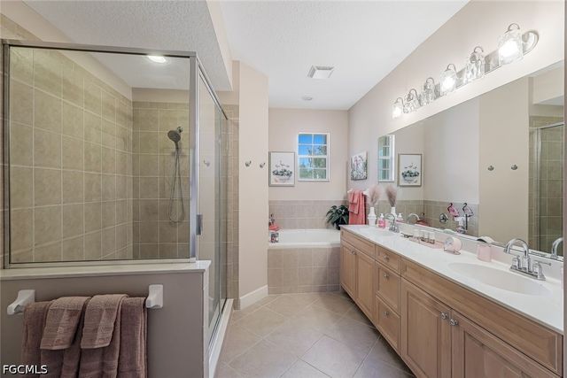 16580 Crownsbury WAY 202, Fort Myers, FL 33908