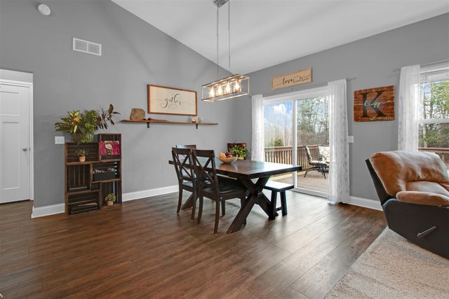 6177 Boulder Drive, Flushing, MI 48433