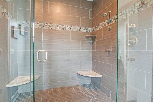 6177 Boulder Drive, Flushing, MI 48433