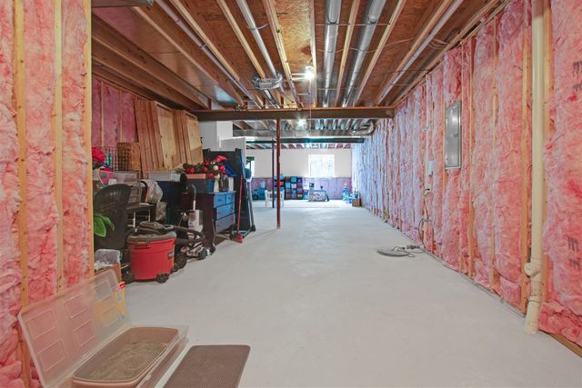 6177 Boulder Drive, Flushing, MI 48433