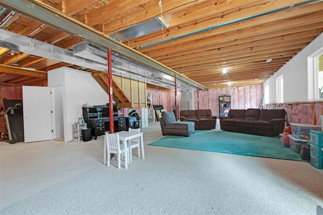 6177 Boulder Drive, Flushing, MI 48433