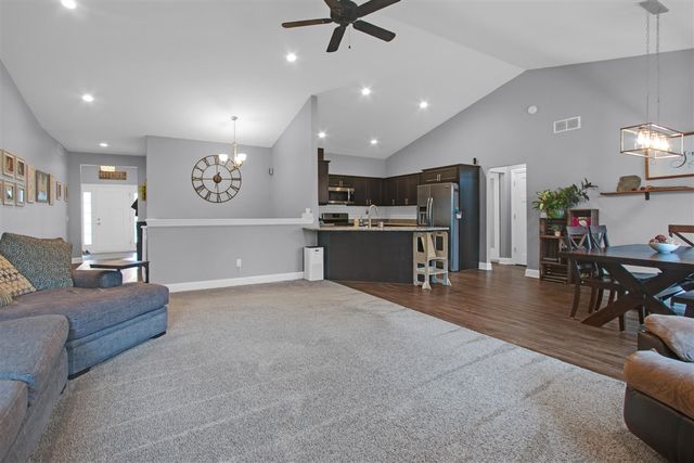 6177 Boulder Drive, Flushing, MI 48433