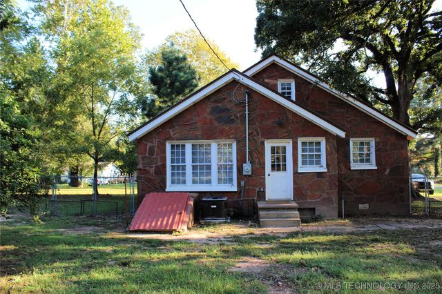 507 NE 4th Street, Antlers, OK 74523