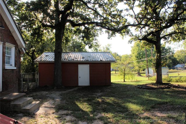 507 NE 4th Street, Antlers, OK 74523