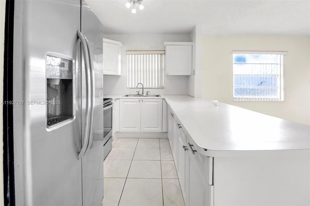 11324 SW 187th Ter, Miami, FL 33157