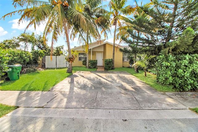 11324 SW 187th Ter, Miami, FL 33157