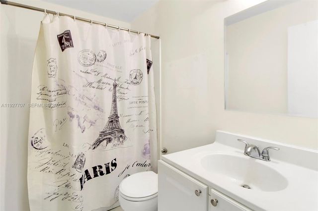 11324 SW 187th Ter, Miami, FL 33157